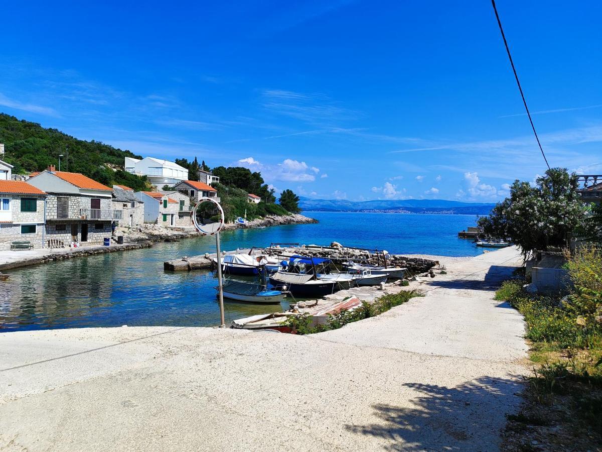 Willa Weekend House Olive Garden Donje Selo na Šolti Zewnętrze zdjęcie